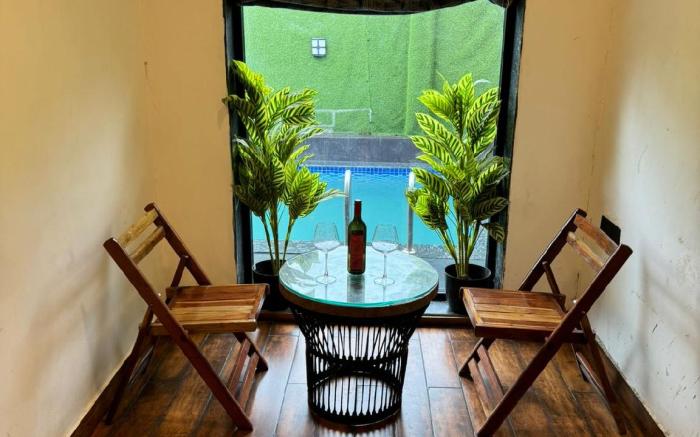 VG09 with huge Pool and bathtub