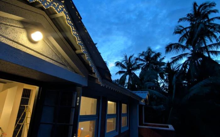 Harry's 4BHK Villa by Aawara Stays