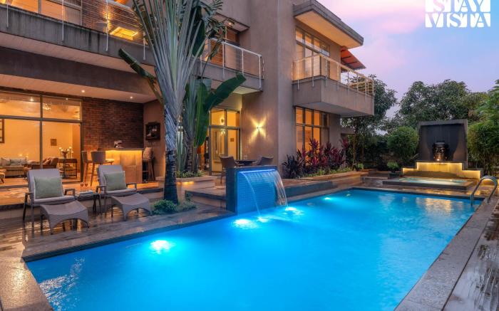 StayVista at Belmonte