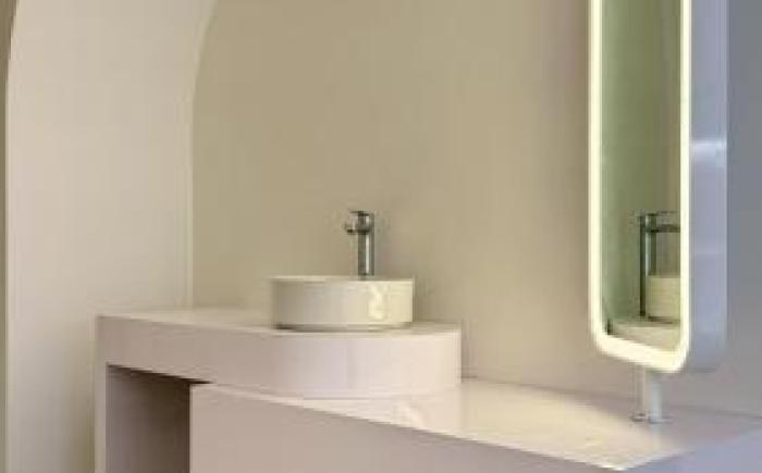 16 Post Station Single Tour