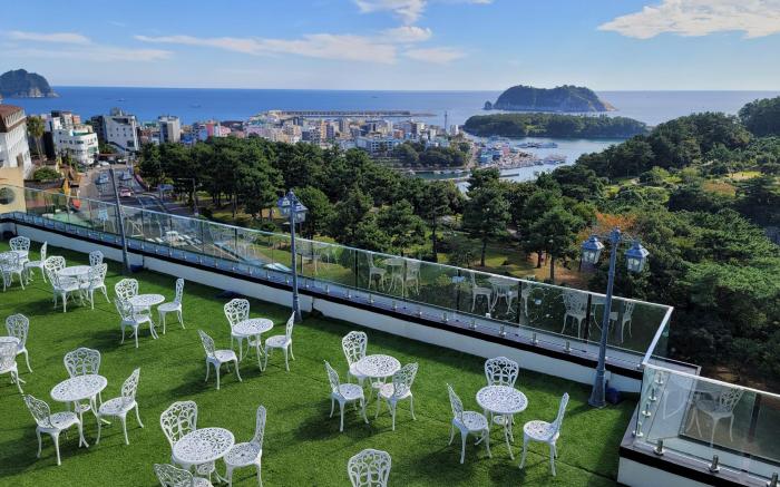 Casaloma hotel