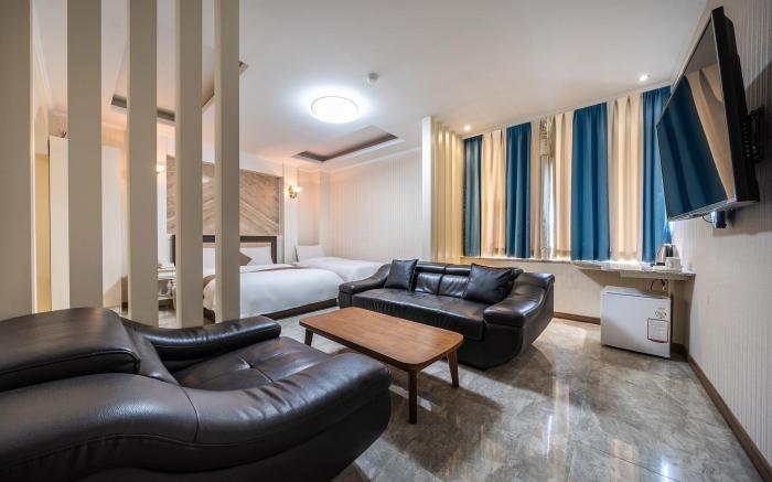 Ansan Seowon Tourist Hotel