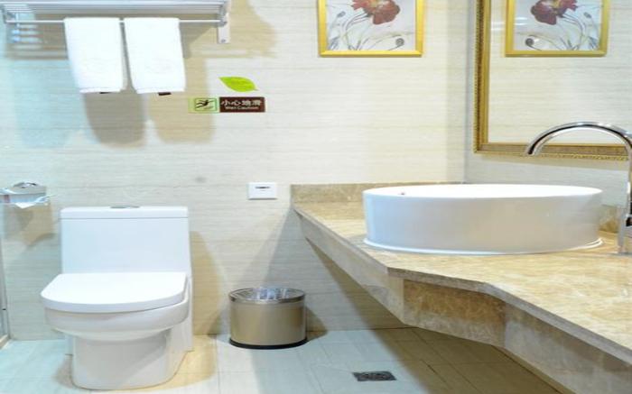 Vienna Hotel Yongzhou Yuanzhi New Bund
