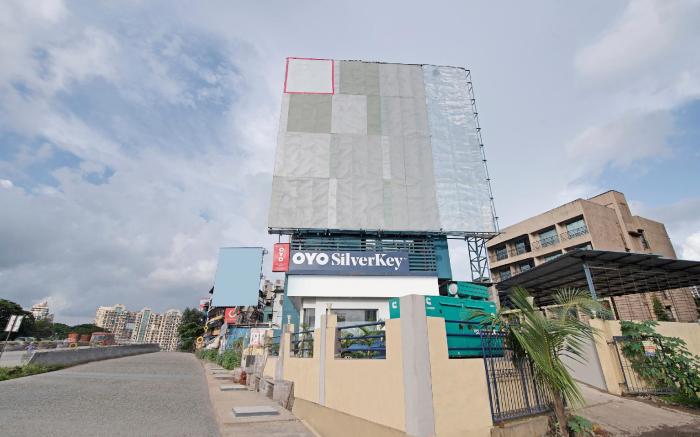 Hotel O Nirsukh Palace