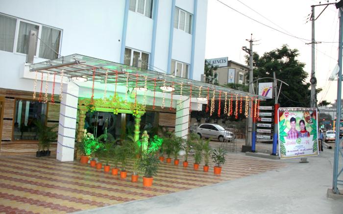 MG Hotel Udayee International