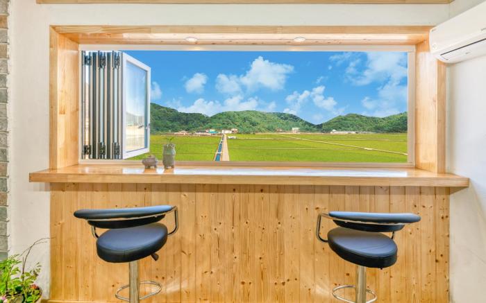 Ganghwa Yasaenghwacafe Pension