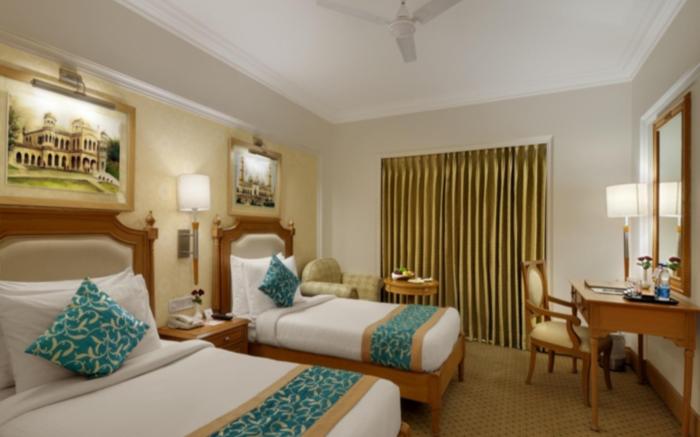 India Awadh Hotel