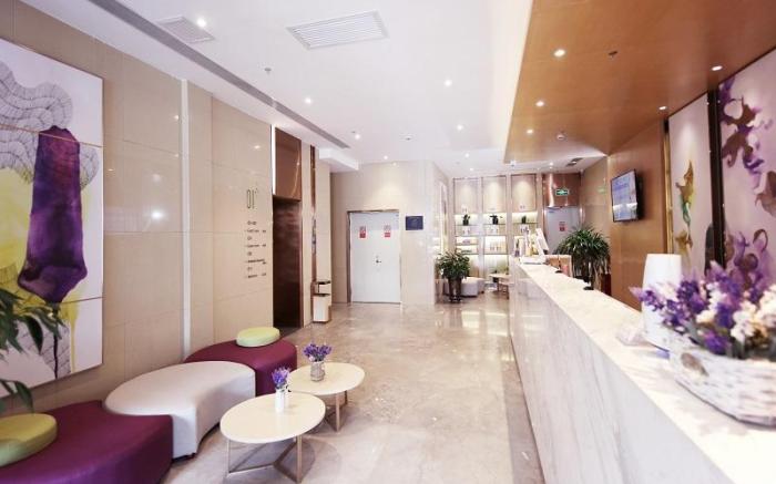 Lavande Hotel Urumqi Changjiang Road International Business Trade City