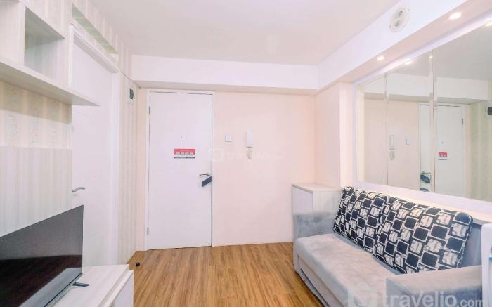 Beautiful 2BR Bassura City Apartment By Travelio