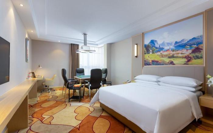 Vienna Hotel Hunan Yueyang Lingji Xingang Bonded area