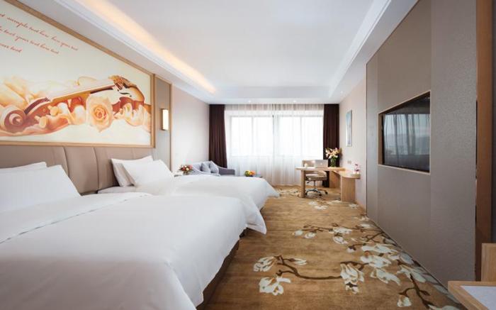 Vienna Hotel Jiangxi Yongxin Shizheng Square