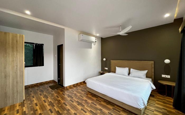 Paramount Riverfront Resort and Spa