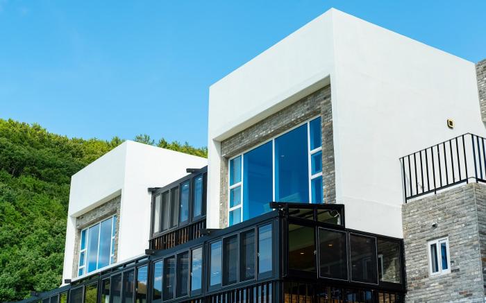 Geoje hillstory poolvilla