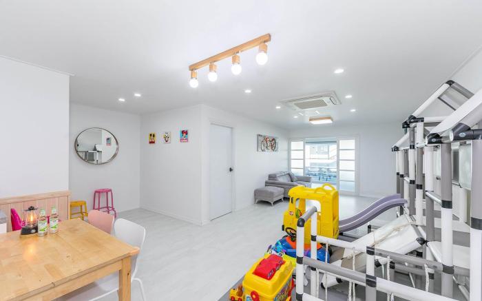 gueje biken kids poolvilla
