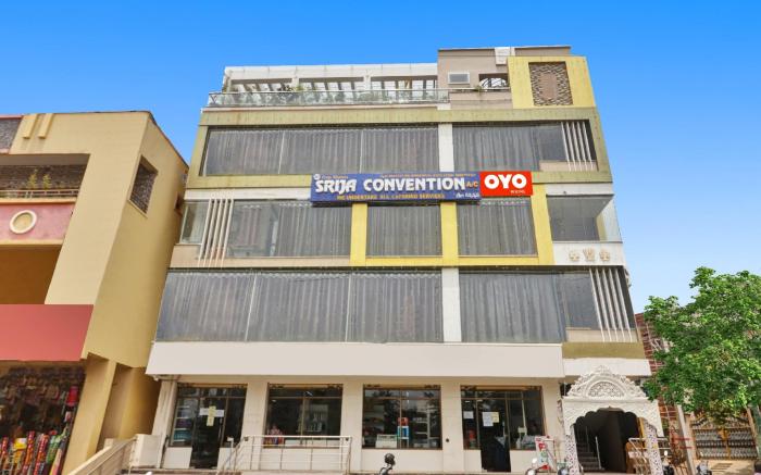 Hotel O Dk Reddy Square