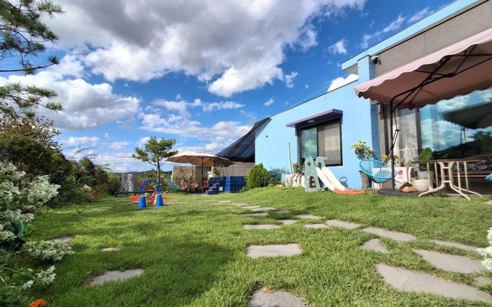 Jjongi and Mary Pet Friendly Pension