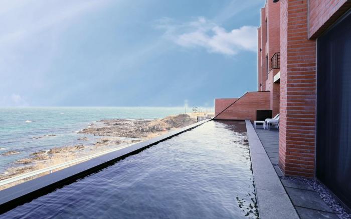 Pohang Case Poolvilla