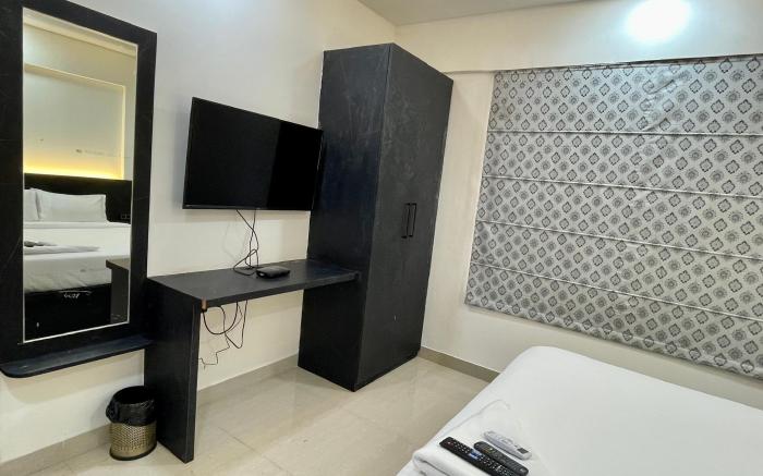 StayBird - Silver Oak, An Apartment Hotel, Kharadi