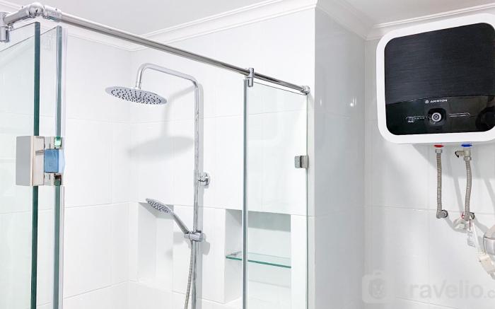 Best Modern 1BR at Semanggi Apartment By Travelio