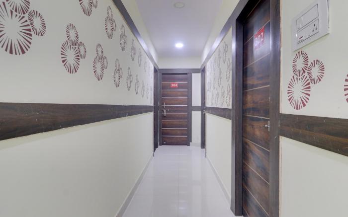 Hotel O Shazeb International