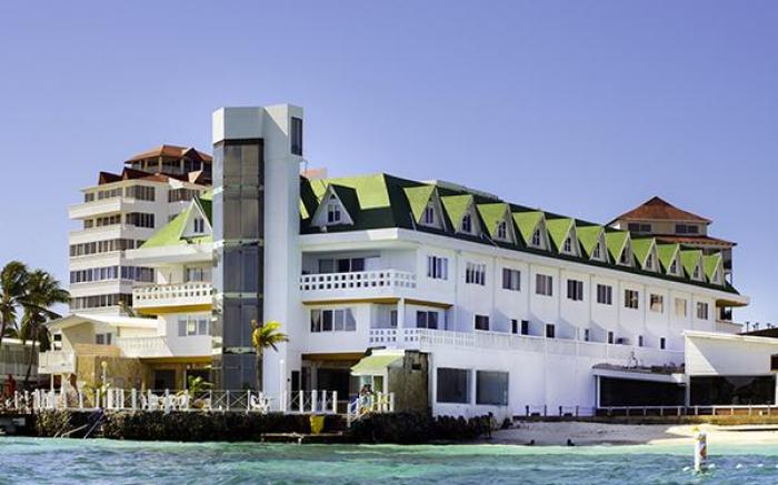 HOTEL LORD PIERRE
