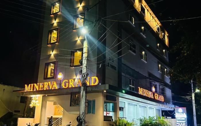 HOTEL JBS MINERVA GRAND
