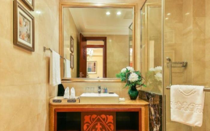 Yucheng Seaview International Hotel