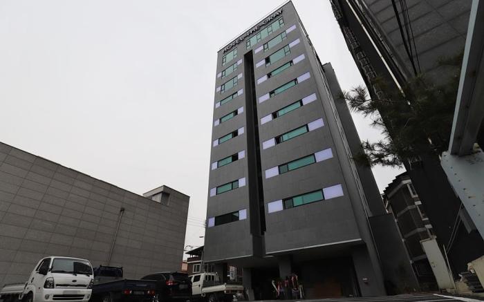 Dongducheon Hotel The Gray