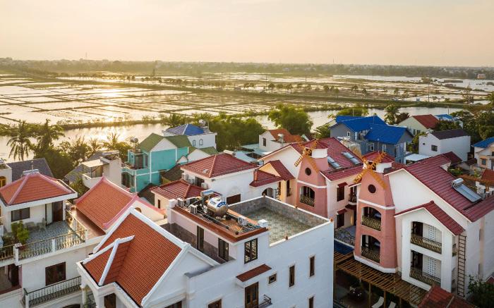 Laurel Tra Que Villa