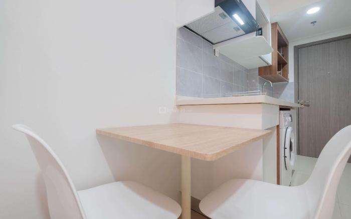 Cozy Stay Studio Room Tamansari Bintaro ByTravelio