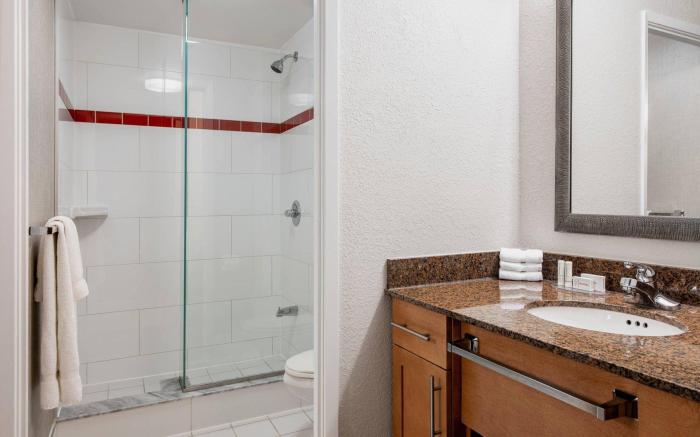 Residence Inn by Marriott Kingston Water's Edge