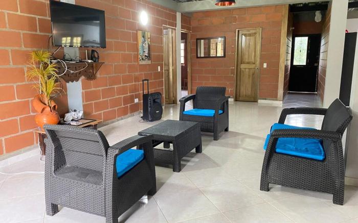 Villa San Rafael near to River Wifi 6-12 people