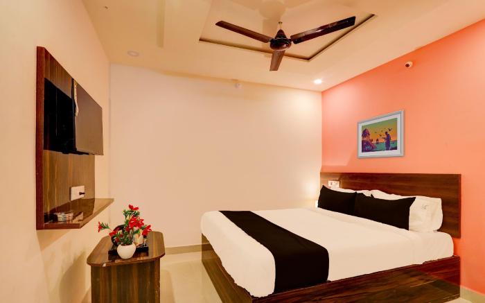 Hotel O S L N Grand