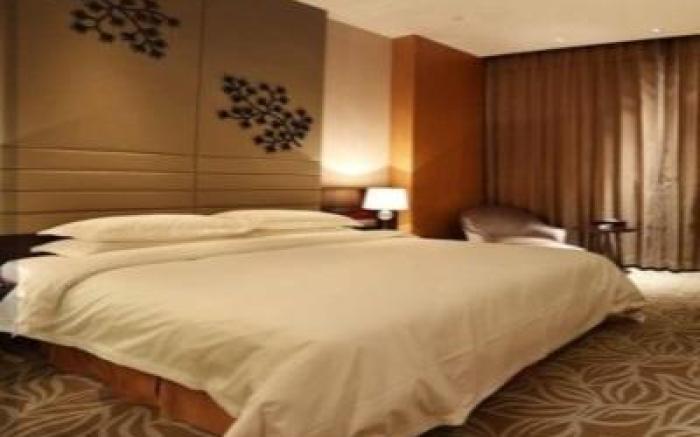 Ningbo East Harbour Hotel