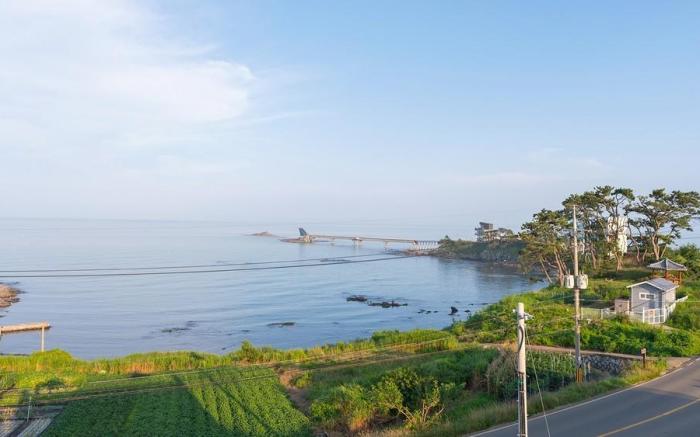 Pohang Bahari Pool Villa