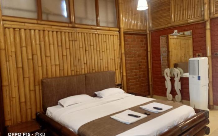 Bamboo And Bricks Resort