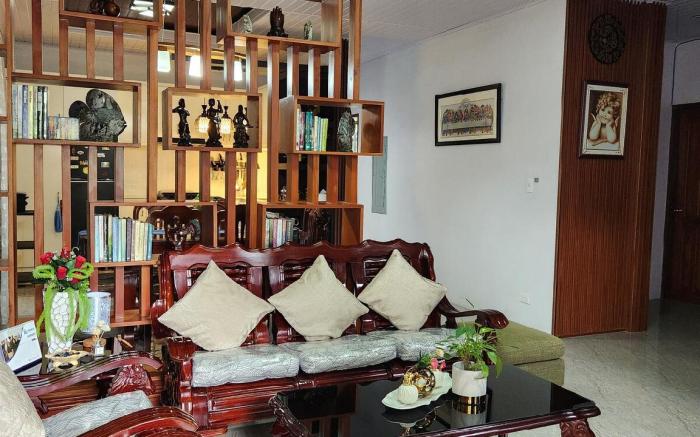 Guest House 2 Storey 5  Bedroom