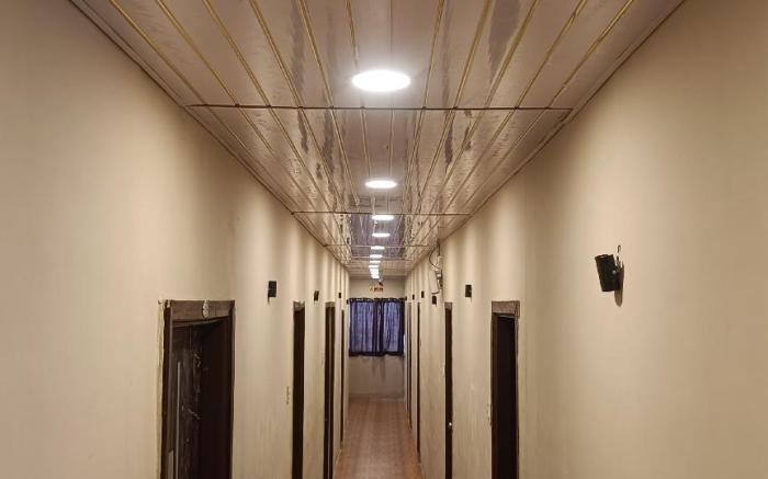 YADUKUL HOTEL