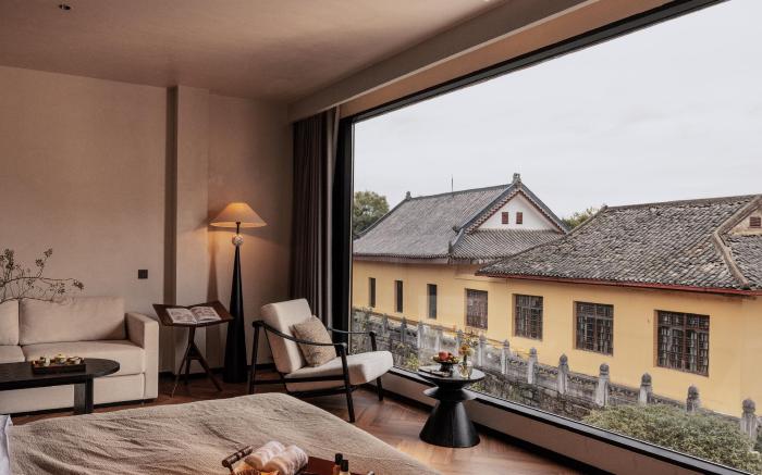 RONG Unique Hotel