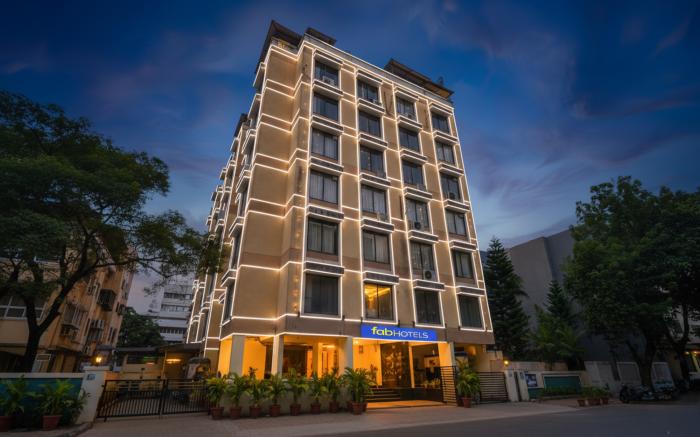 FabHotel Olives Suites