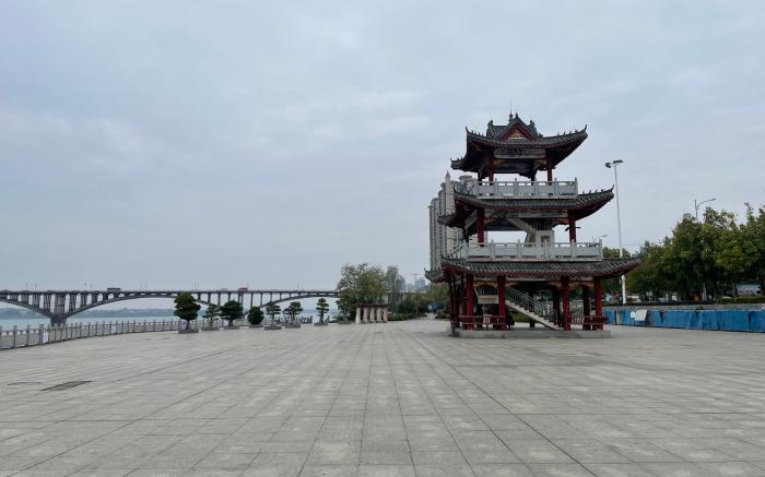 Ji Hotel Guigang Pingnan Jiangbei Avenue