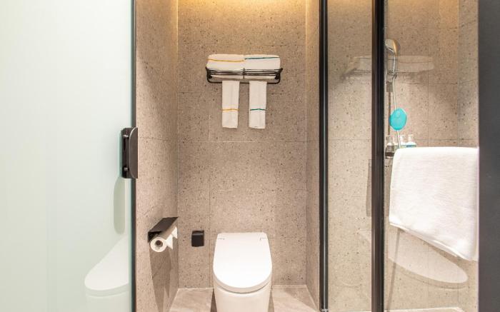 City Comfort Inn Hubei University of Science and Technology
