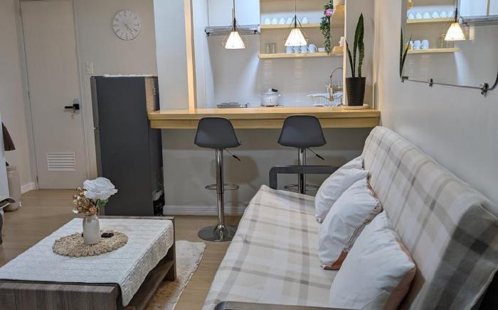 Lowrys Cosy Transient House (New Development)