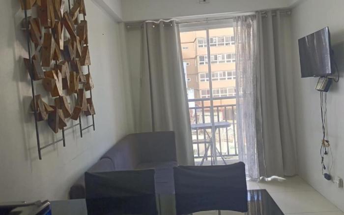 Burnham hill condominium