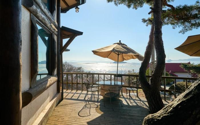 Ganghwa Seokmodo Sunset House