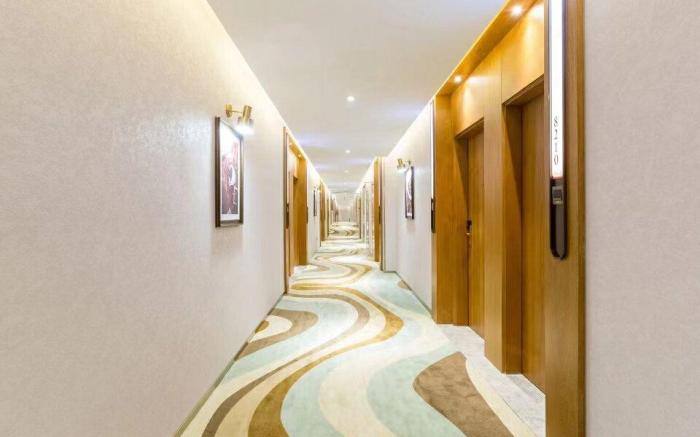 James Joyce Coffetel Beijing Guomao Chaoyang Joy City Sihui Metro Station