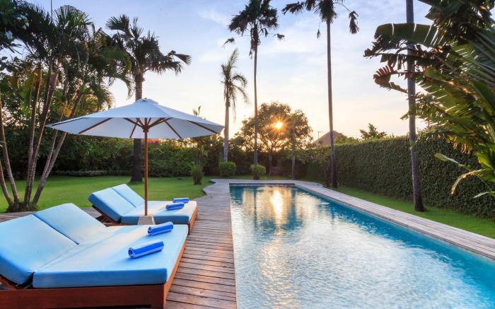 Villa Nedine 4BR Family Pool Haven, Echo Beach