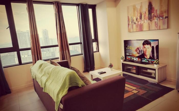 Luminous 1BR | Tamarian|Wi~Fi|Netflix|Free Parking