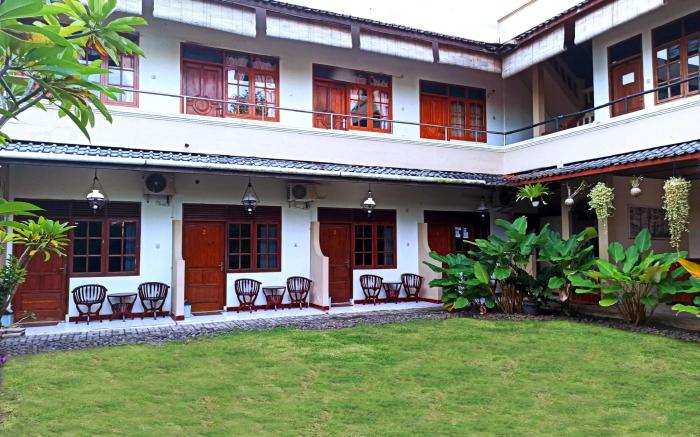 CAHAYA GUESTHOUSE PANGANDARAN