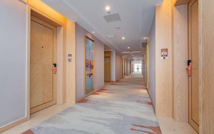 Vienna International Hotel Hunan Yiyang Nanxian Dashi World